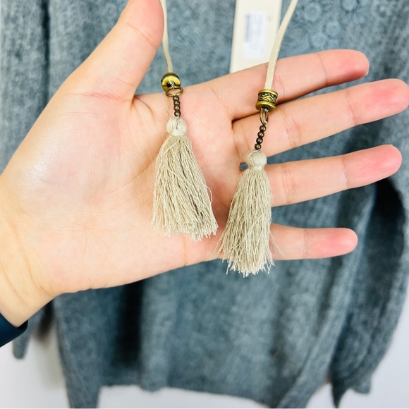 Cream grey Embroidered Knit Pullover Sweater – Oversized Size S - Picture 7 of 13